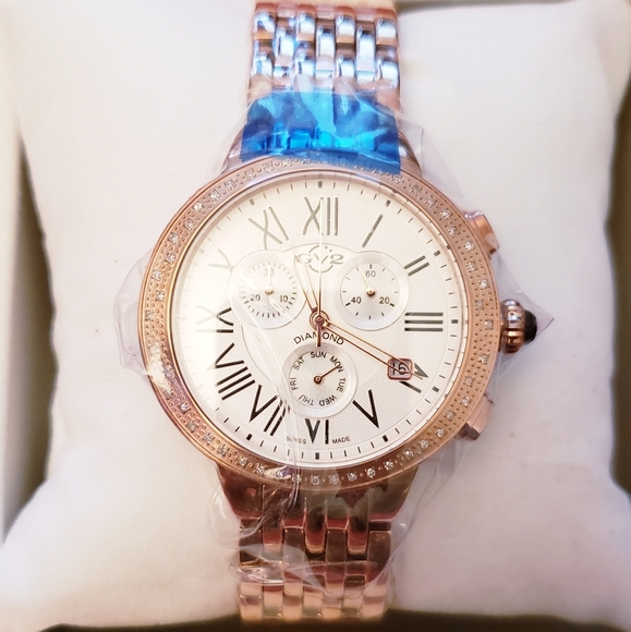 Gevril Women's Astor Chronograph Diamond Bracelet Watch, 40mm-0.227ctw - Picture 6 of 16